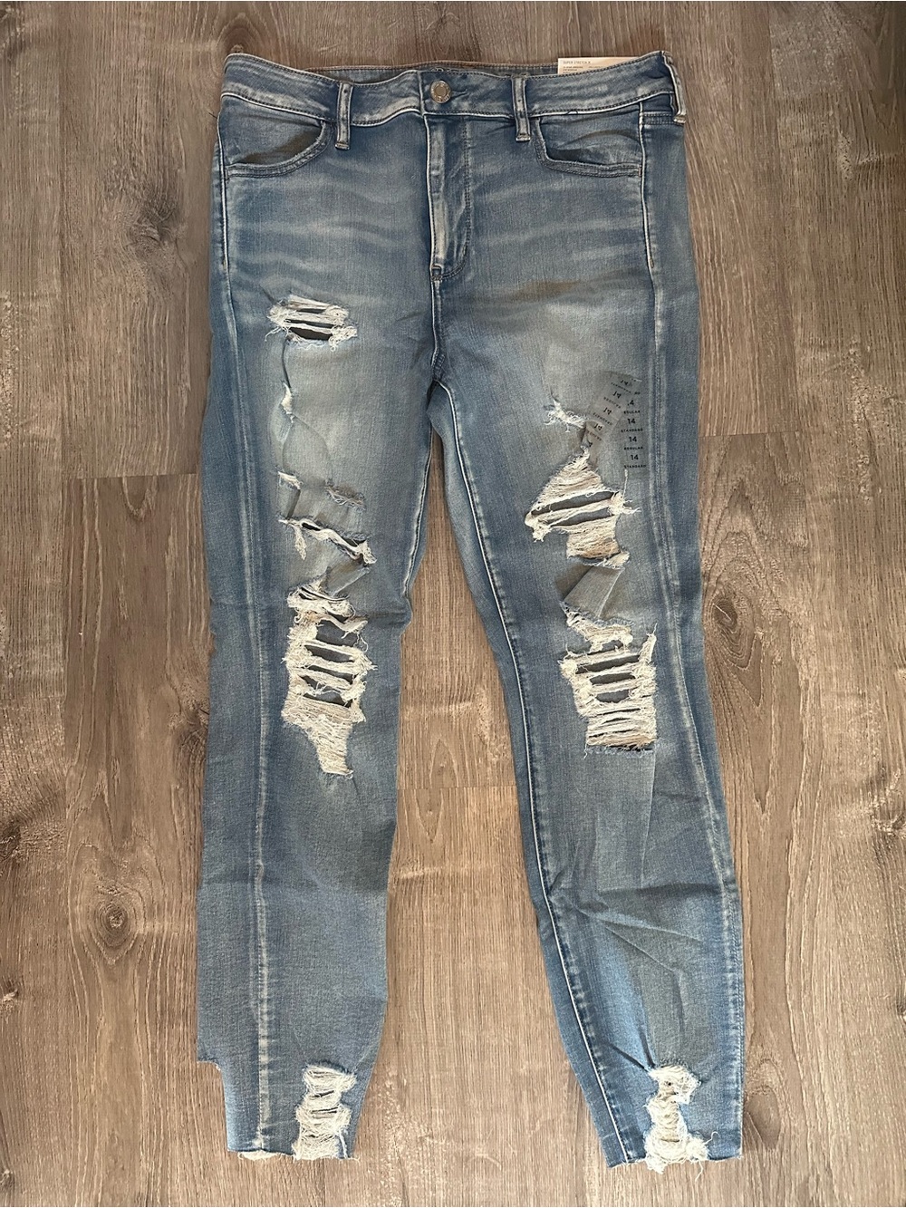 American Eagle Outfitters Light Blue Ripped Skinny Jeans